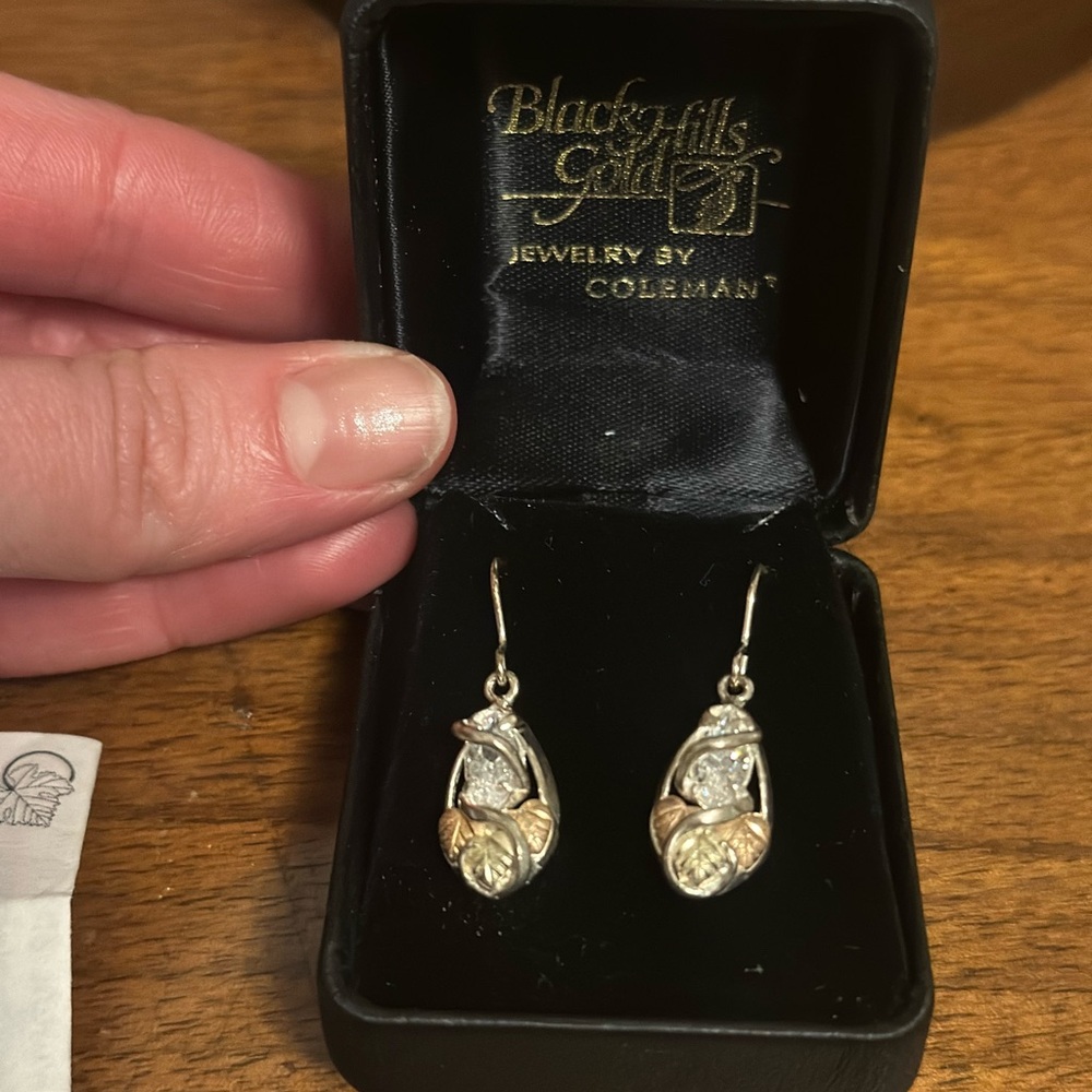 Black hills Gold sterling silver earrings